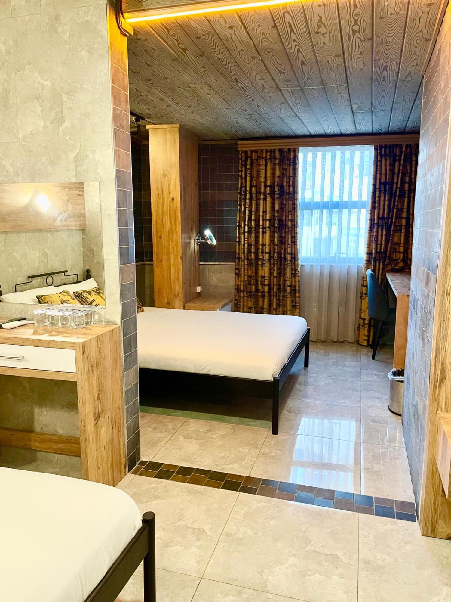 M-Oda Otel Antalya Buitenkant foto